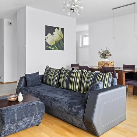 Zawiszy By Esteum Host Apartamento