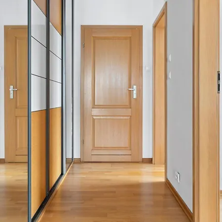 Zawiszy By Esteum Host * ורשה