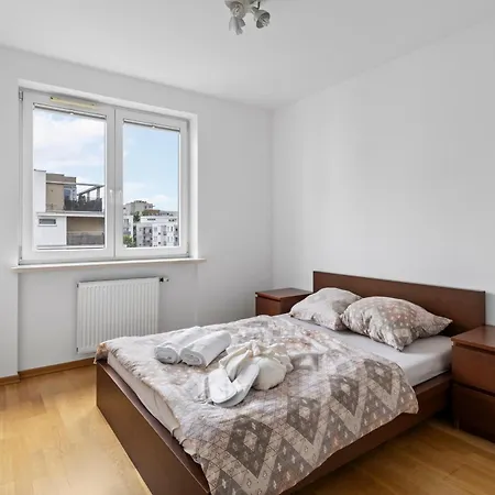 Zawiszy By Esteum Host *