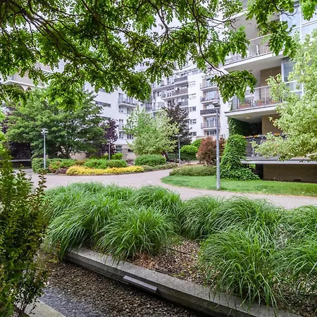 Zawiszy By Esteum Host وارسو